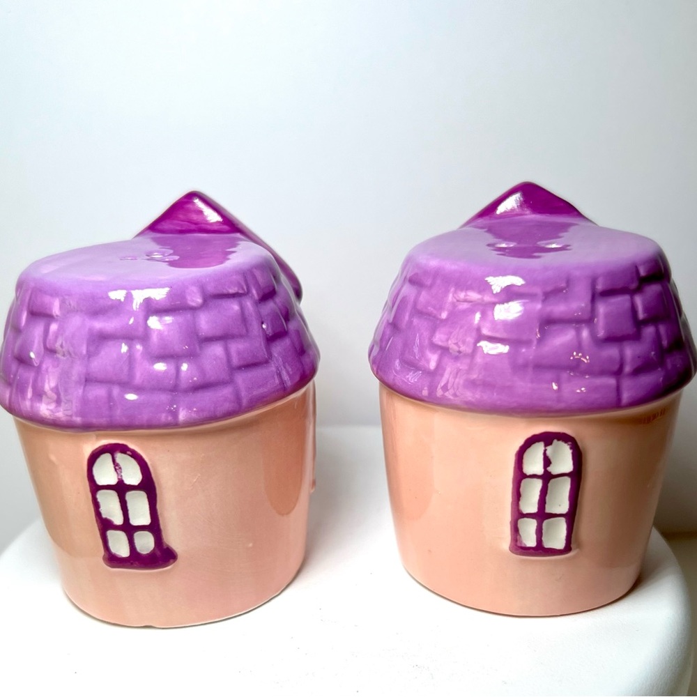 Halloween Pink & Purple Haunted House Salt & Pepper Shakers Gingerbread Style - Picture 9 of 9